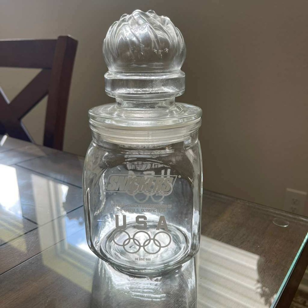 1992 Snickers Candy Glass Jar Canister U.S. Olympic Games Official USA Tight Lid
